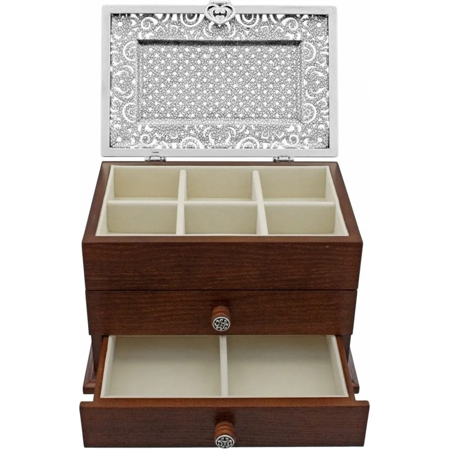 Lacie Daisy Jewelry Chest