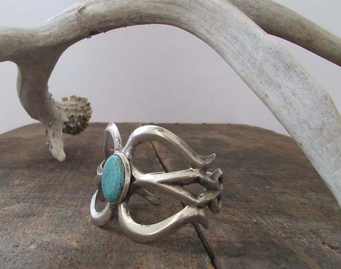 SANDCAST SILVER & Turquoise 60s 70s Navajo Cuff / Bracelet