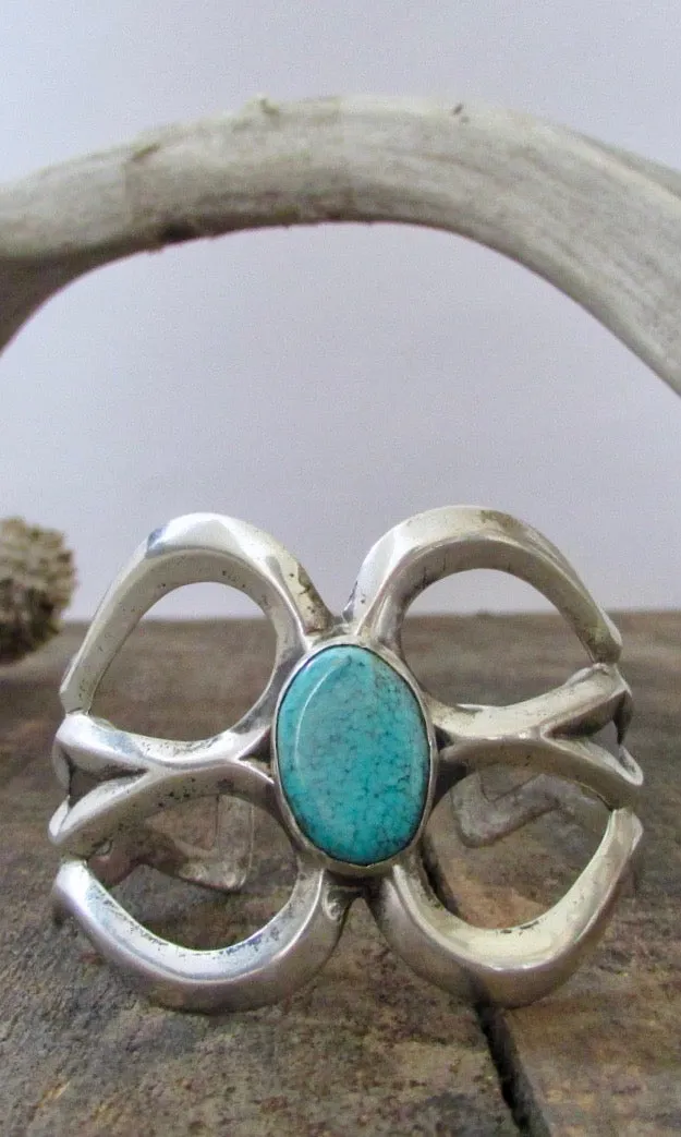 SANDCAST SILVER & Turquoise 60s 70s Navajo Cuff / Bracelet