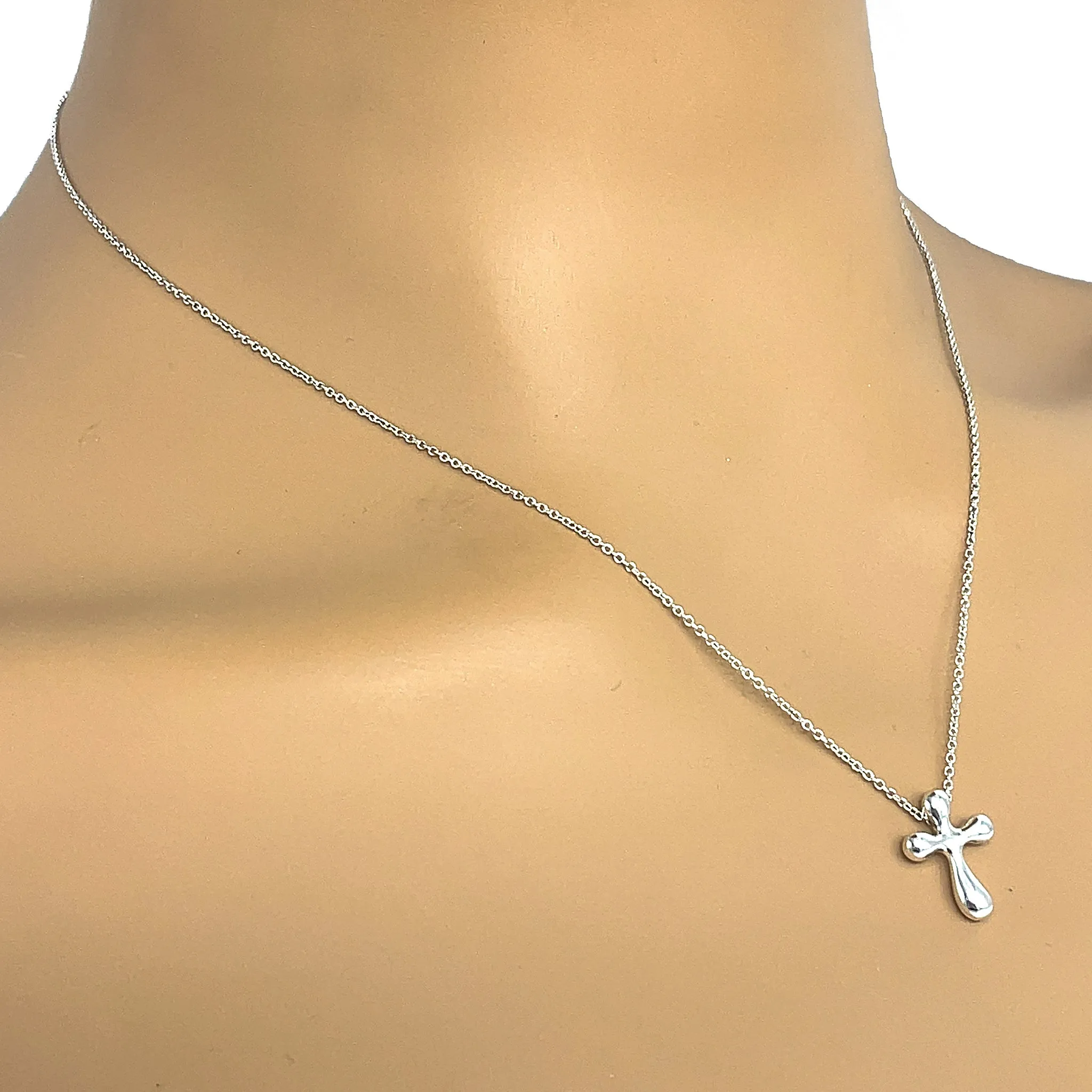 Tiffany and Co. Sterling Silver Elsa Peretti Cross Pendant Necklace