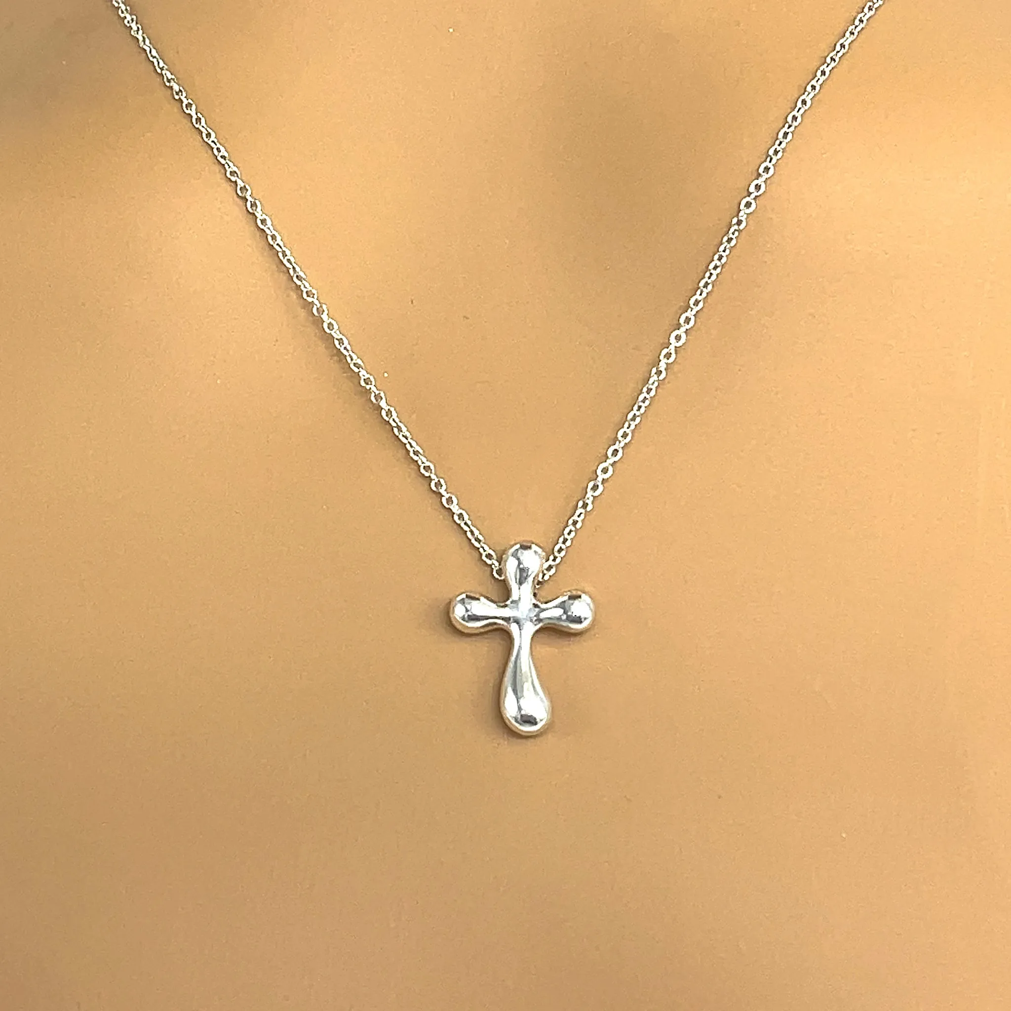 Tiffany and Co. Sterling Silver Elsa Peretti Cross Pendant Necklace