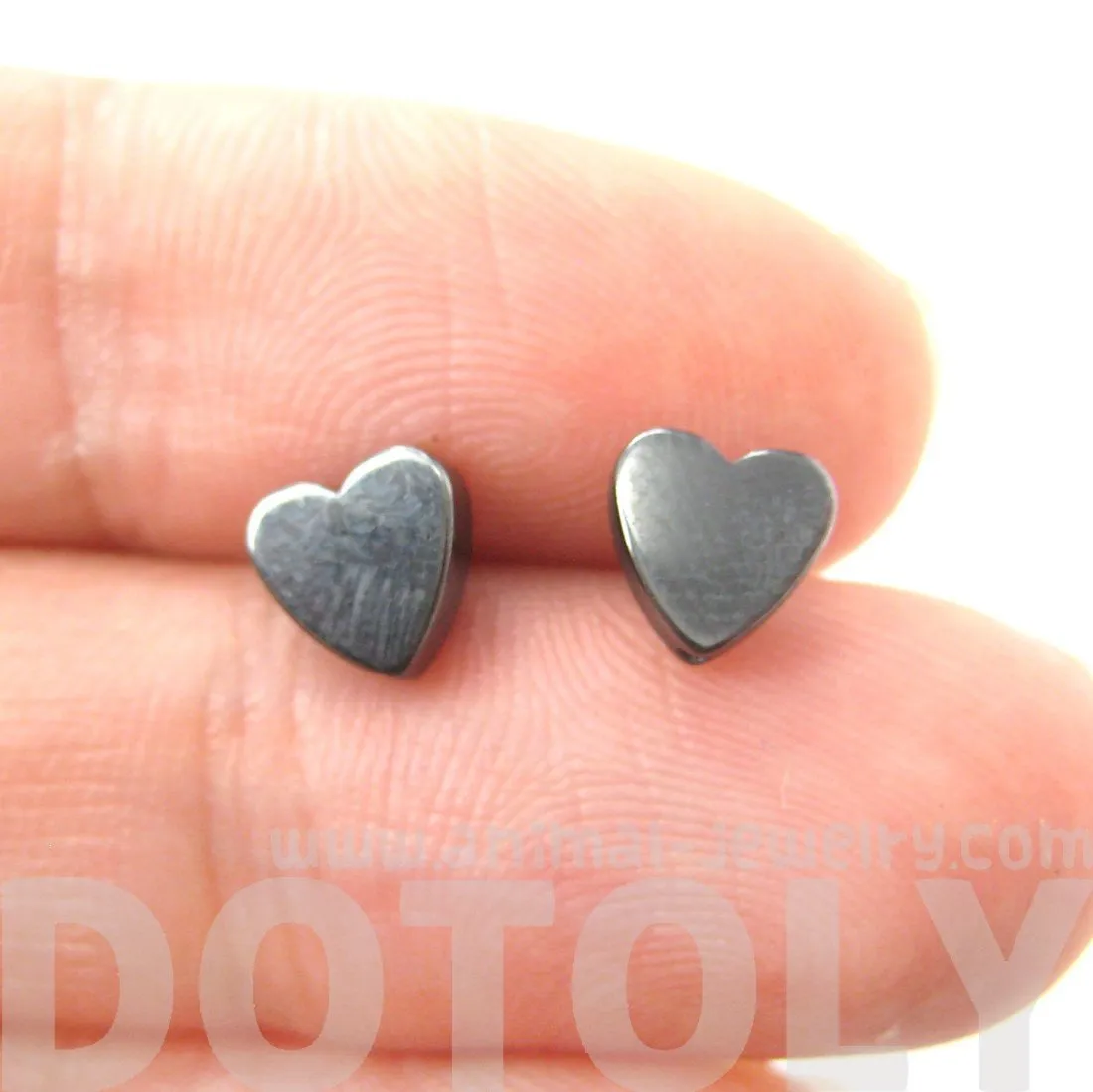 Tiny Classic Heart Shaped Stud Earrings in Gunmetal Silver | DOTOLY