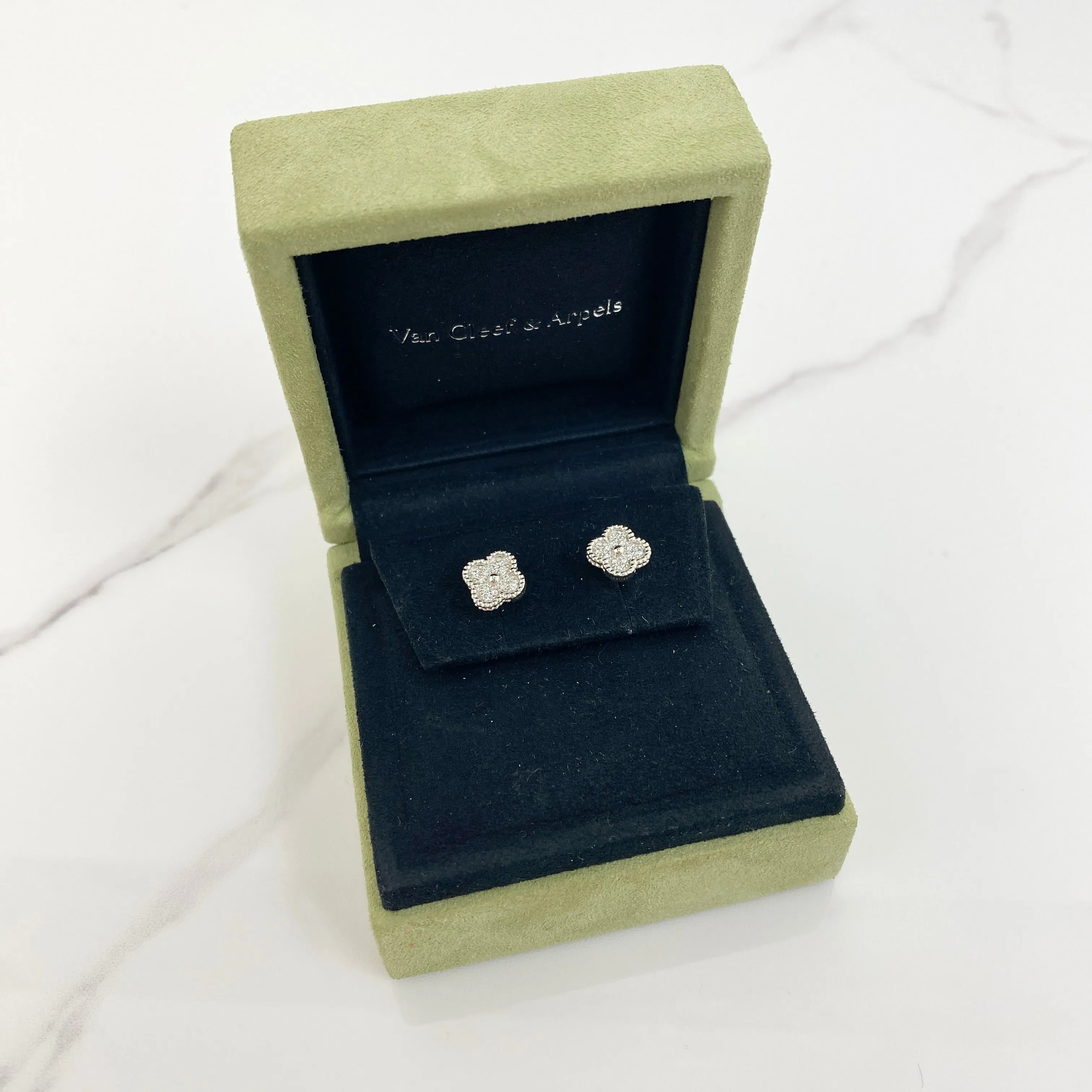 Van Cleef & Arpels Sweet Alhambra Earstuds